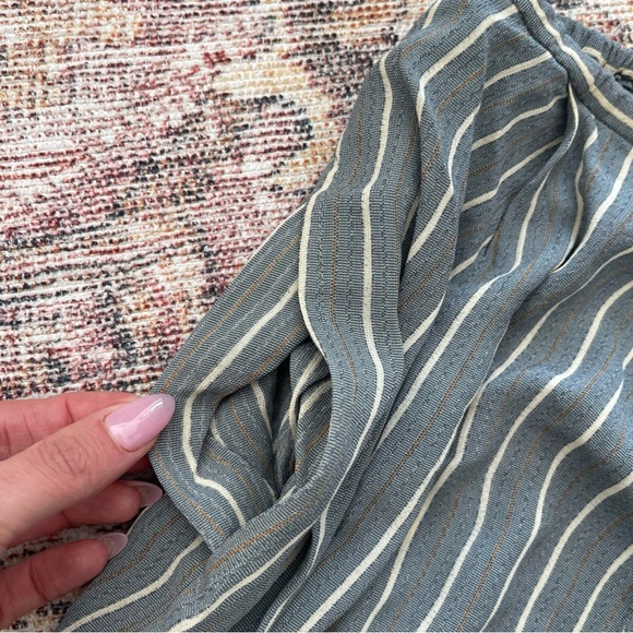 Max Studio Collection Pants - Picture 5 of 9